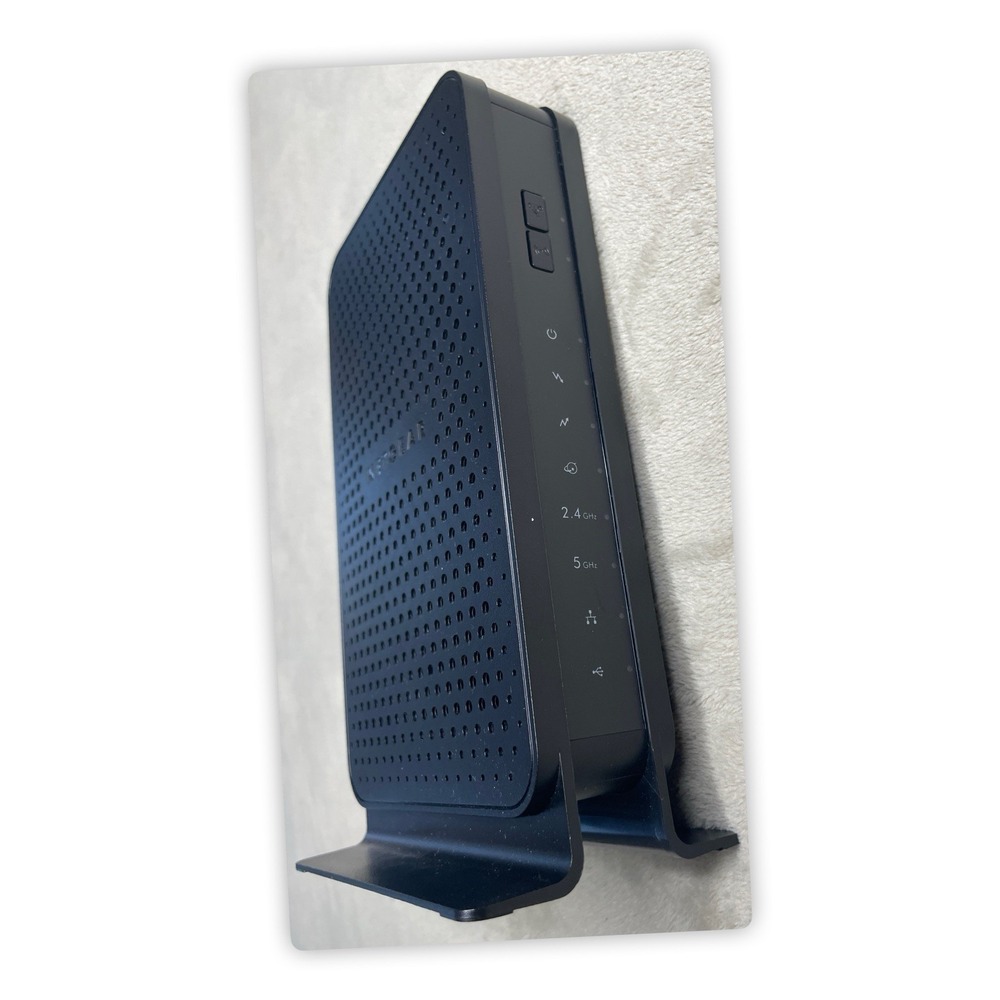 NETGEAR N600 C3700 WiFi Cable Modem Router - Built-In DOCSIS 3.0 Cable Modem - Picture 9 of 12
